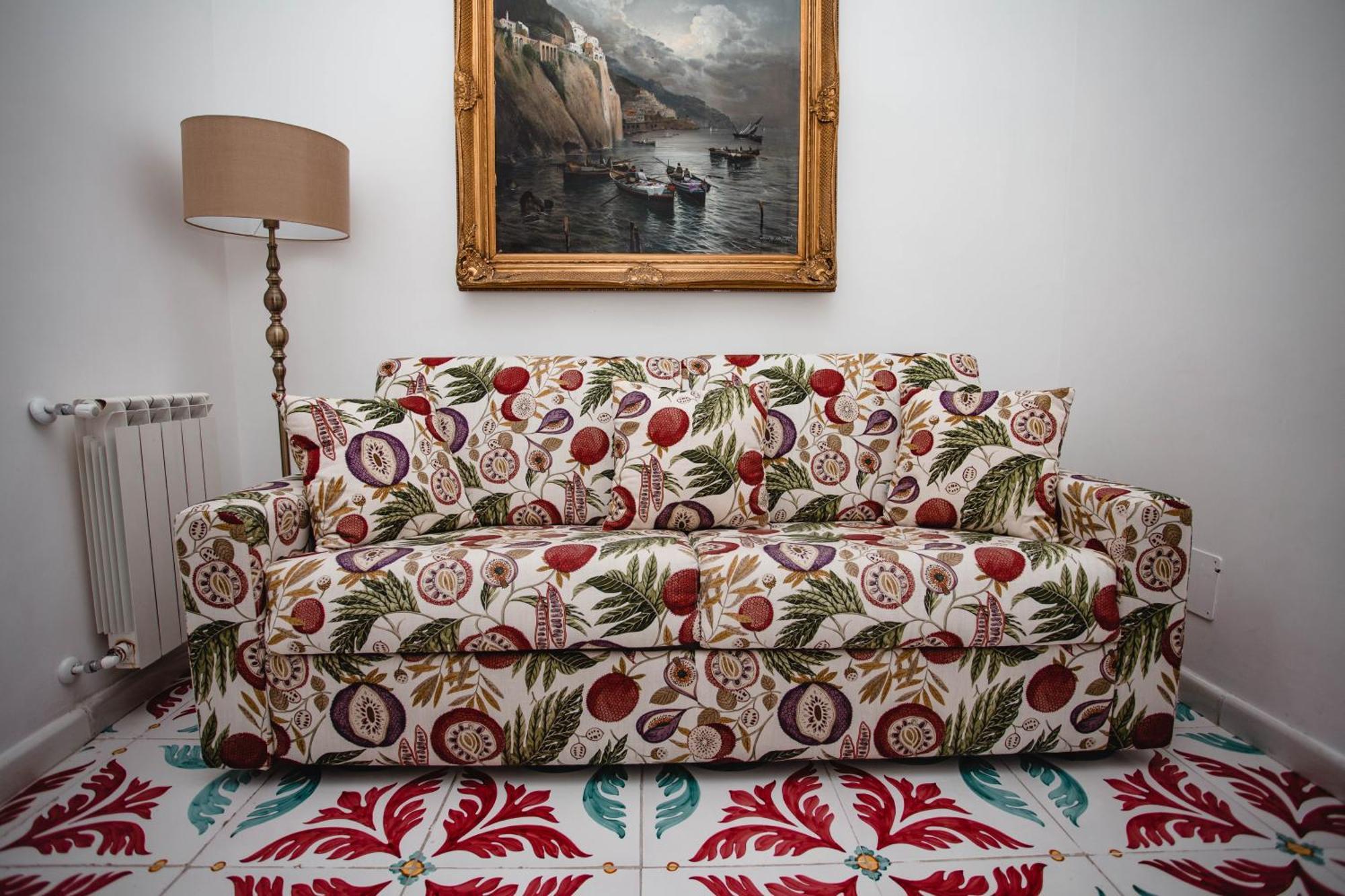 Отель Delfini Trevi House Рим Экстерьер фото
